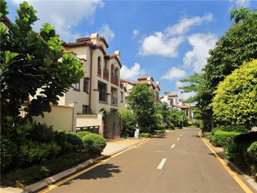 爱遇见复合餐厅