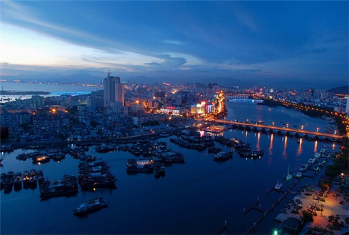 驰厕耐普汽车美容